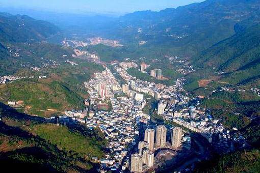 重庆巫溪两名初一女生服毒身亡，死亡原因正在进一步查明