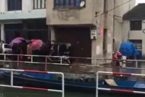 村民房屋墙洞发现干尸，死者为村民失踪多年的邻居